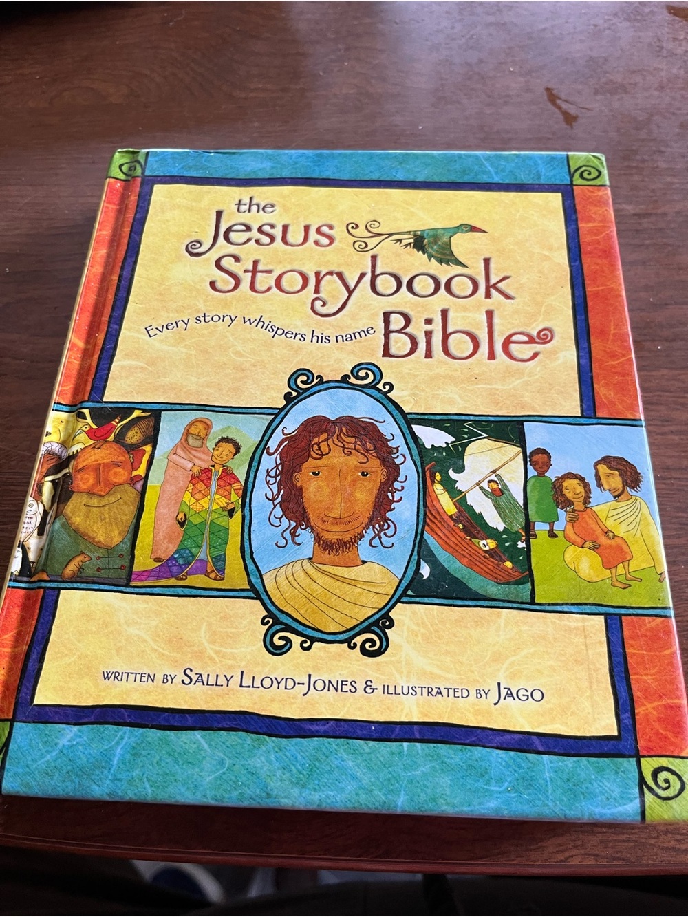 The Jesus Storybook Bible - Colorful Illustrated Children's Bible
